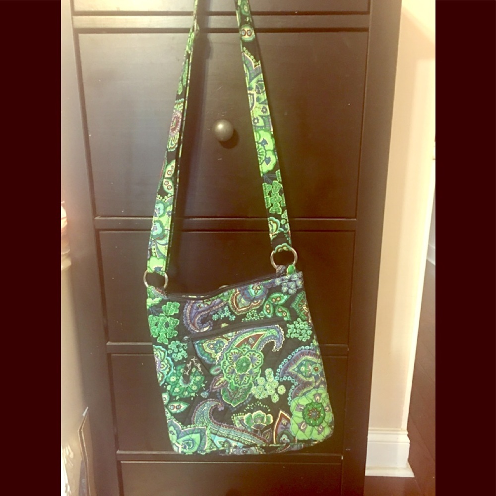 Vera Bradley paisley crossbody